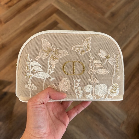 Dior Embroidered Beige Mesh Vanity Cosmetic Bag - Picture 5 of 5